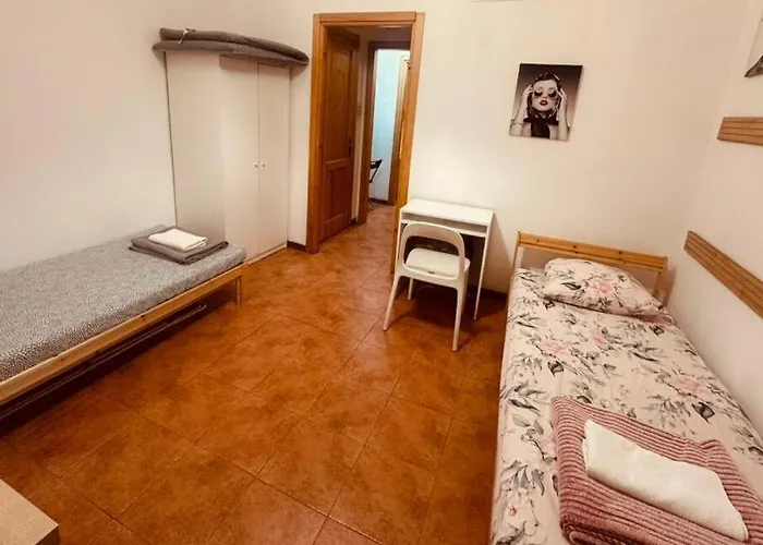 Entire Very Cozy * Genova